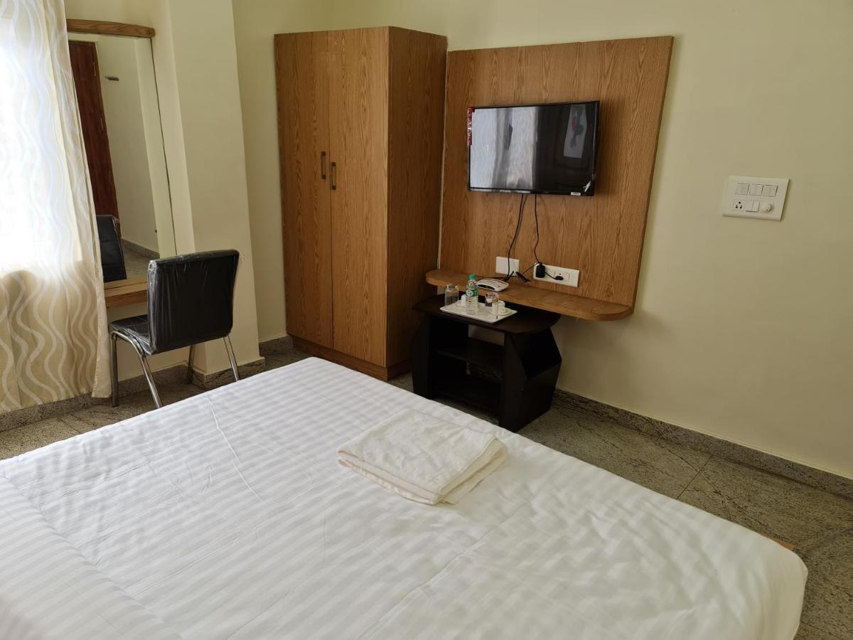 Vijay Shree Inn Vellore Eksteriør bilde