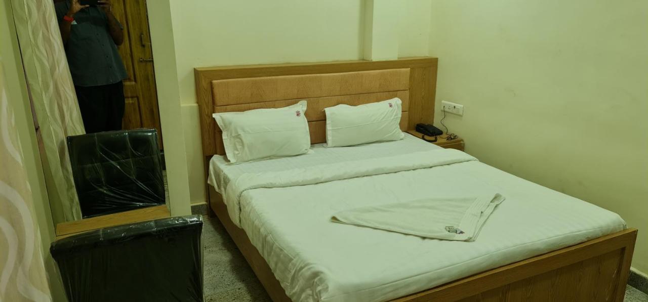 Vijay Shree Inn Vellore Eksteriør bilde